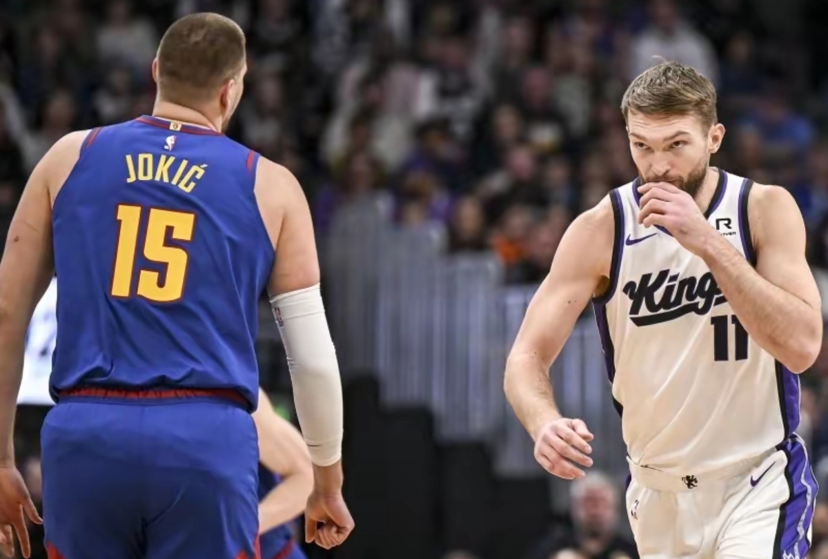 欧宝足球官网-NBA常规赛关键时刻再迎强敌，塞维利亚队长鼓劲，主帅态度——质疑声仍在，球探报告显示潜力