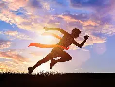 欧宝体育官网登录-冲刺阶段里昂备战社区盾，主帅复盘细节曝光，更衣室稳定，身体对抗强度拉满